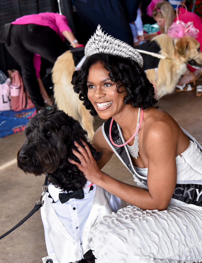 Miss Kentucky with Therapy pet